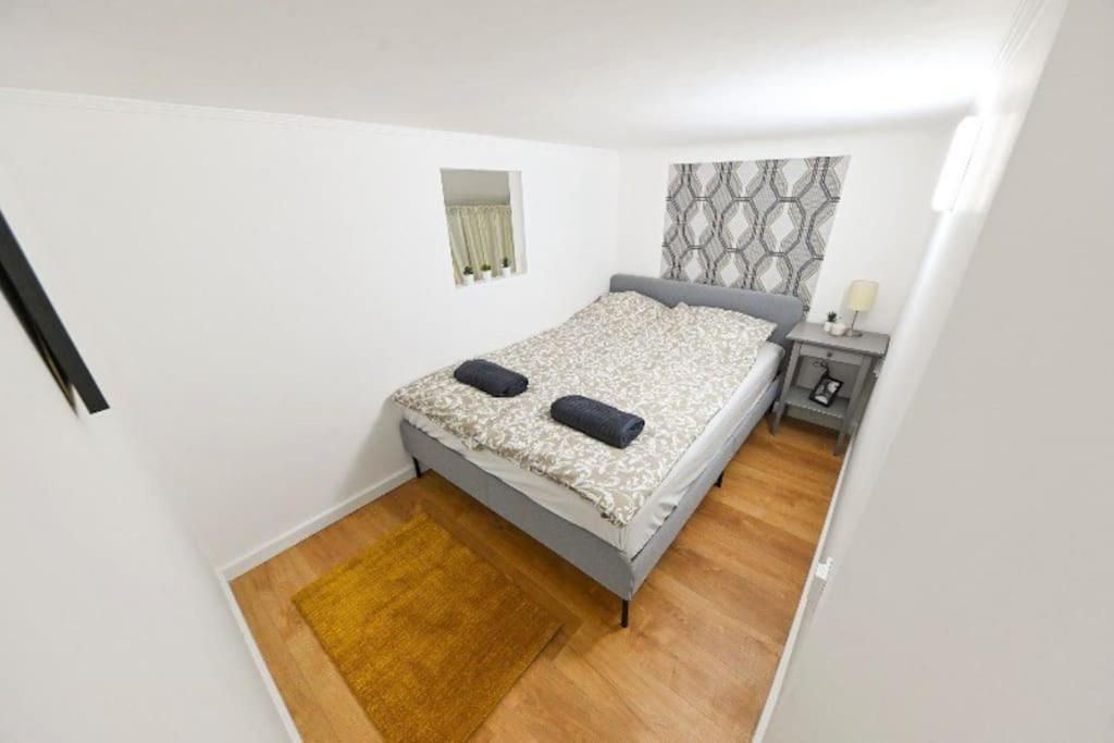 2 Bedroom Flat In Damjanich Str., Hirsch Apartamento